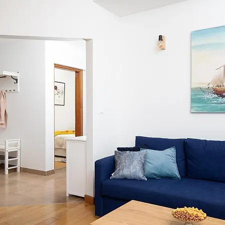 Cesare Apartment, With Swimming Pool And Sea View Apartment *